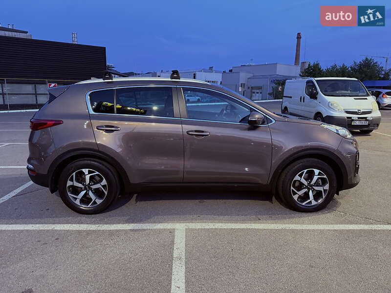 Позашляховик / Кросовер Kia Sportage 2018 в Львові