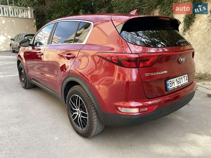 Внедорожник / Кроссовер Kia Sportage 2016 в Одессе