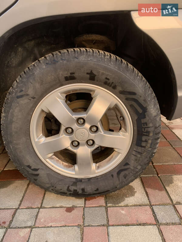 Позашляховик / Кросовер Kia Sportage 2007 в Івано-Франківську