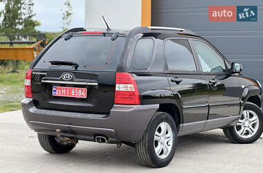Внедорожник / Кроссовер Kia Sportage 2007 в 