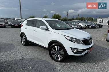 Внедорожник / Кроссовер Kia Sportage 2011 в 