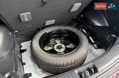 Внедорожник / Кроссовер Kia Sportage 2011 в 