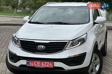 Позашляховик / Кросовер Kia Sportage 2014 в 