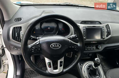 Позашляховик / Кросовер Kia Sportage 2014 в 