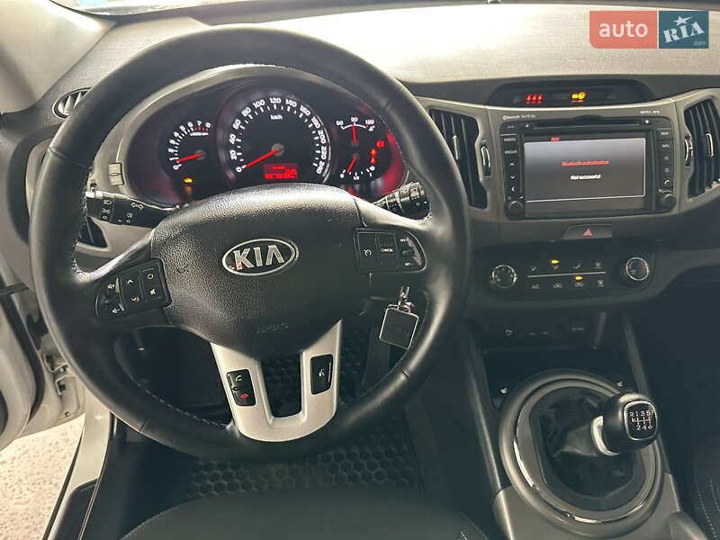 Внедорожник / Кроссовер Kia Sportage 2014 в Надворной