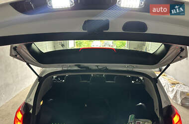 Позашляховик / Кросовер Kia Sportage 2014 в 