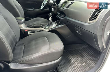 Позашляховик / Кросовер Kia Sportage 2014 в 