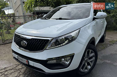 Позашляховик / Кросовер Kia Sportage 2015 в Трускавці