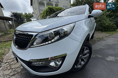 Позашляховик / Кросовер Kia Sportage 2015 в 