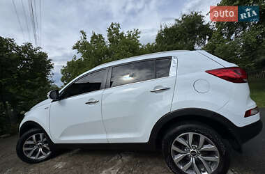 Позашляховик / Кросовер Kia Sportage 2015 в 
