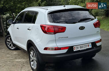 Позашляховик / Кросовер Kia Sportage 2015 в 