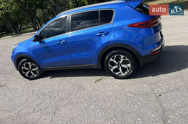 Позашляховик / Кросовер Kia Sportage 2019 в 