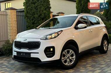 Внедорожник / Кроссовер Kia Sportage 2016 в 