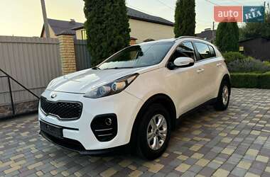 Внедорожник / Кроссовер Kia Sportage 2016 в 