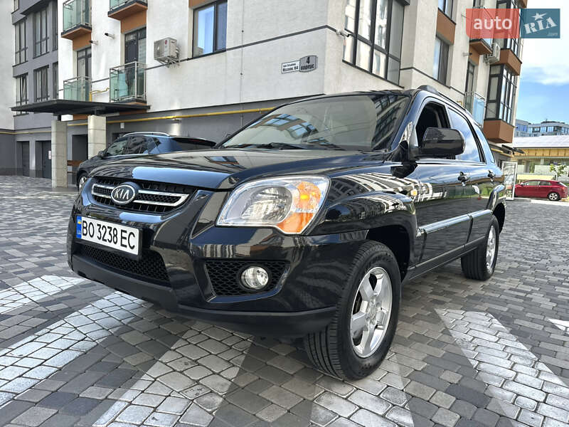 Позашляховик / Кросовер Kia Sportage 2008 в Івано-Франківську