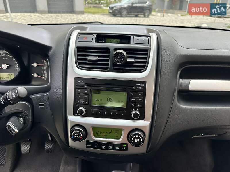 Позашляховик / Кросовер Kia Sportage 2008 в Івано-Франківську