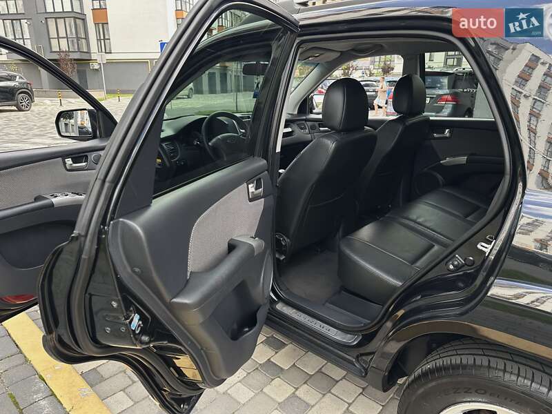 Позашляховик / Кросовер Kia Sportage 2008 в Івано-Франківську
