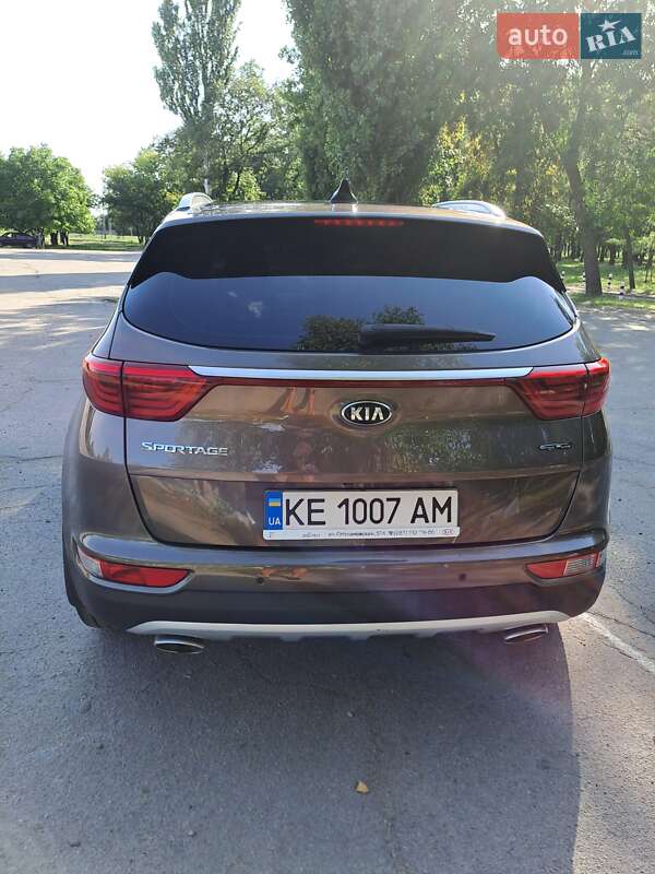 Внедорожник / Кроссовер Kia Sportage 2016 в Павлограде