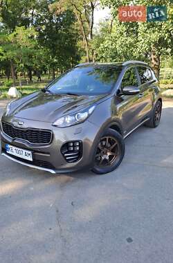 Позашляховик / Кросовер Kia Sportage 2016 в Павлограді