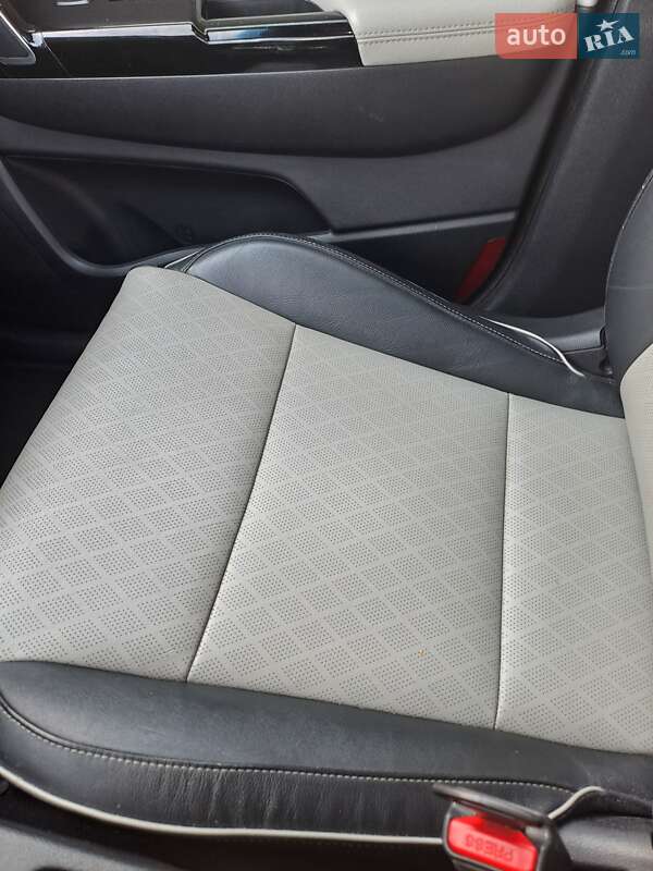 Внедорожник / Кроссовер Kia Sportage 2016 в Павлограде