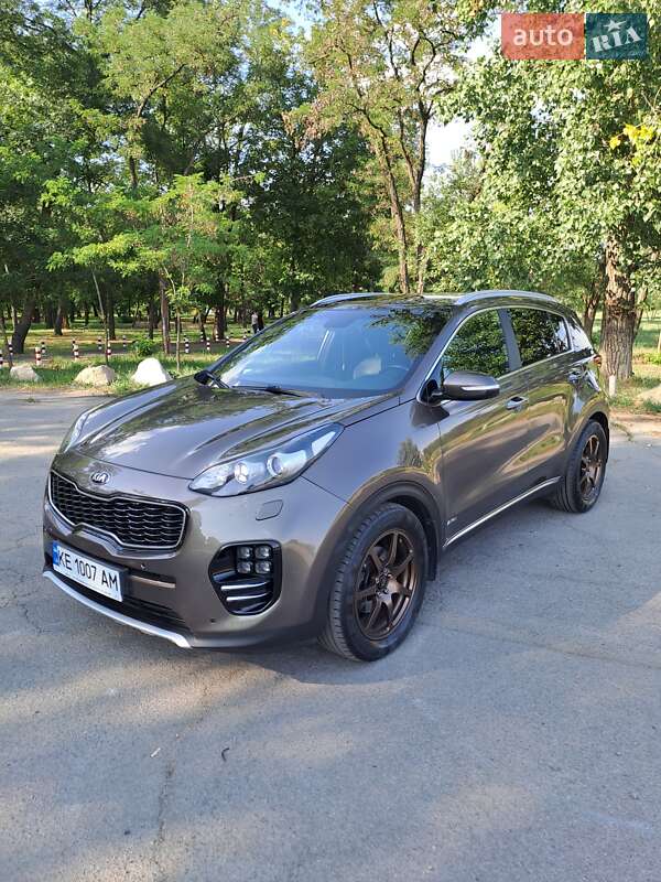 Внедорожник / Кроссовер Kia Sportage 2016 в Павлограде