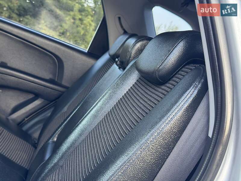 Позашляховик / Кросовер Kia Sportage 2008 в Охтирці
