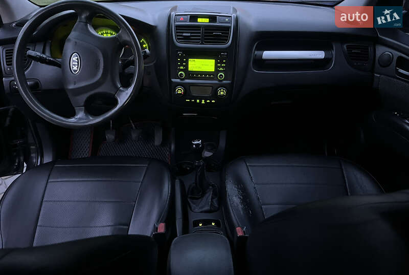 Внедорожник / Кроссовер Kia Sportage 2008 в Золочеве