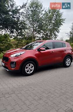 Внедорожник / Кроссовер Kia Sportage 2017 в Львове