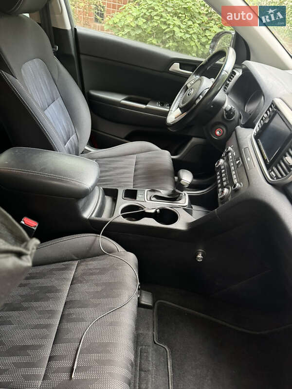 Внедорожник / Кроссовер Kia Sportage 2019 в Киеве