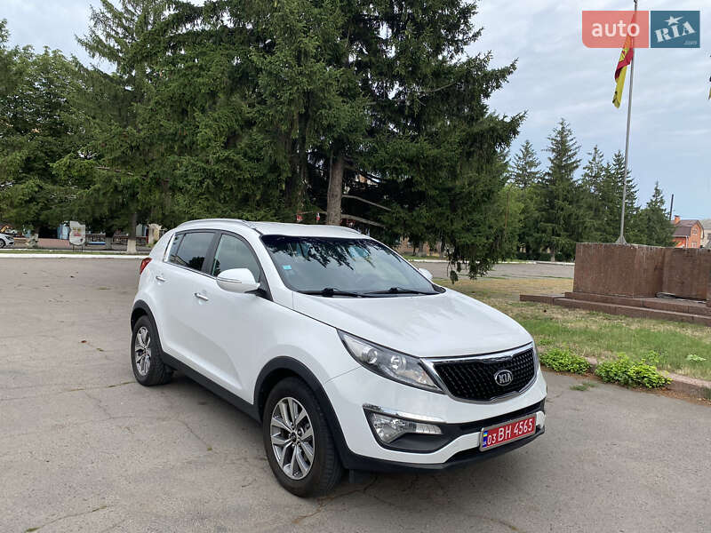 Внедорожник / Кроссовер Kia Sportage 2014 в Новоархангельске
