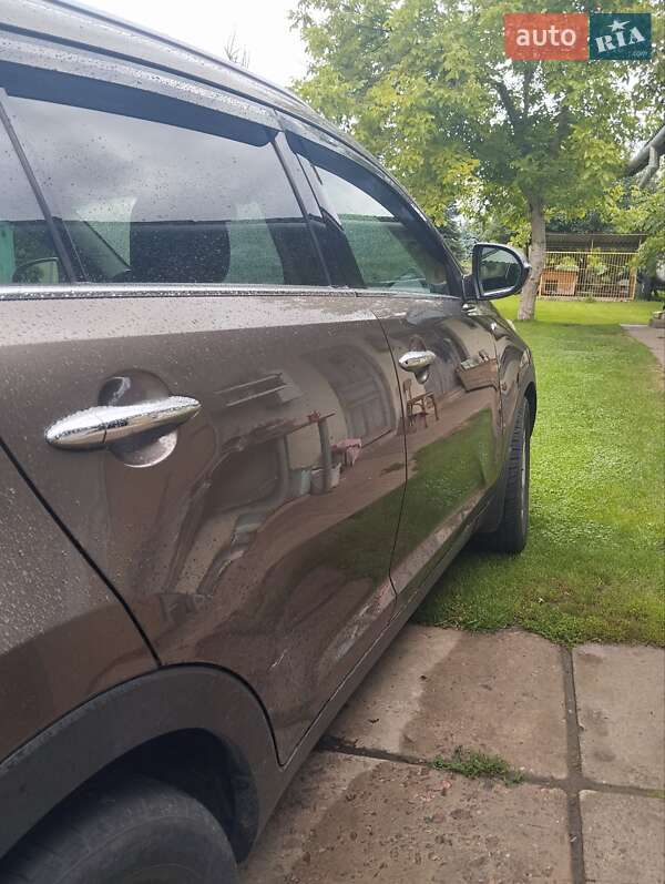 Внедорожник / Кроссовер Kia Sportage 2012 в Городке