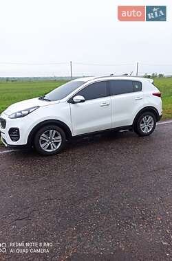 Внедорожник / Кроссовер Kia Sportage 2016 в Кривом Роге