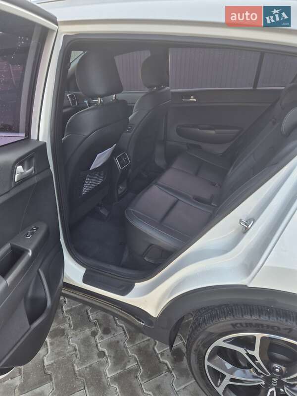 Внедорожник / Кроссовер Kia Sportage 2018 в Киеве