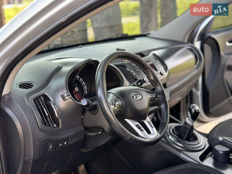 Внедорожник / Кроссовер Kia Sportage 2010 в Стрые фото 24 Внедорожник / Кроссовер Kia Sportage 2010 в Стрые