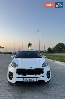 Позашляховик / Кросовер Kia Sportage 2017 в Львові