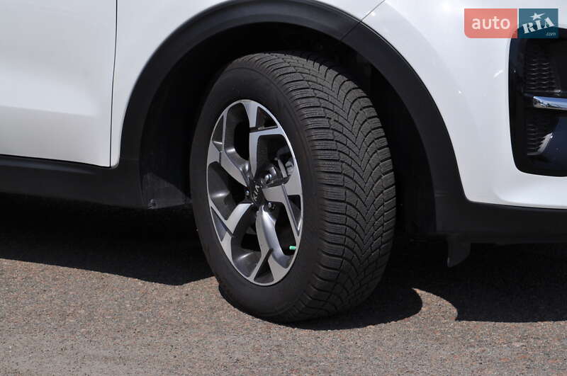 Внедорожник / Кроссовер Kia Sportage 2018 в Киеве