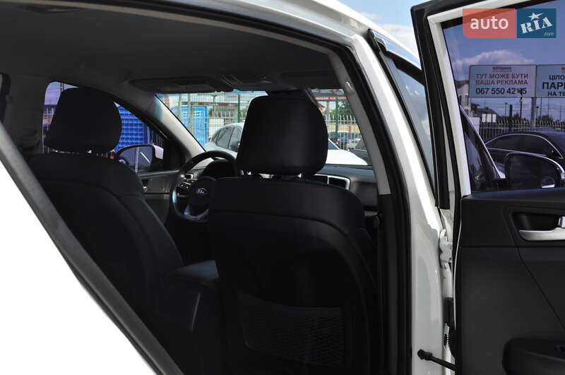 Внедорожник / Кроссовер Kia Sportage 2018 в Киеве