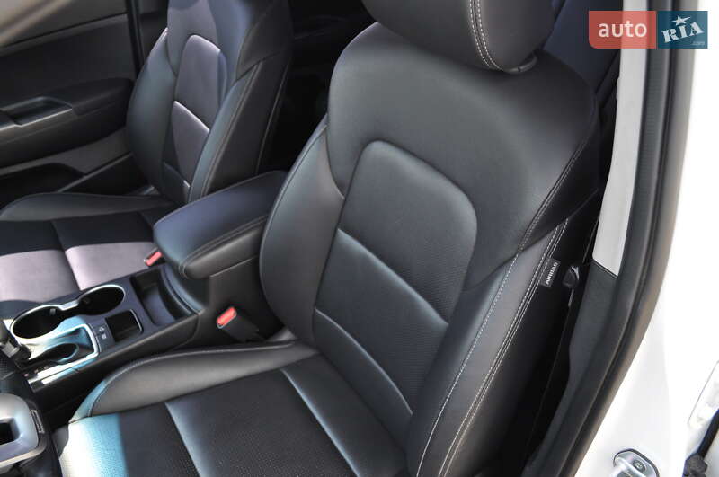 Внедорожник / Кроссовер Kia Sportage 2018 в Киеве