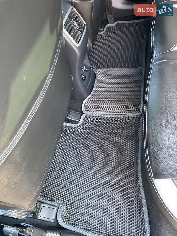 Внедорожник / Кроссовер Kia Sportage 2016 в Одессе