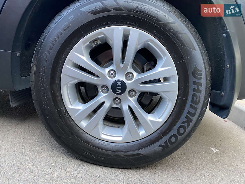 Внедорожник / Кроссовер Kia Sportage 2016 в Одессе