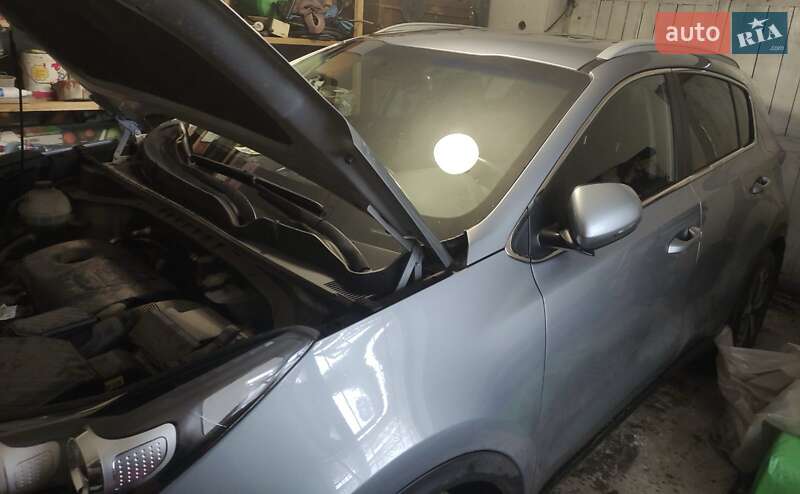 Внедорожник / Кроссовер Kia Sportage 2020 в Краматорске