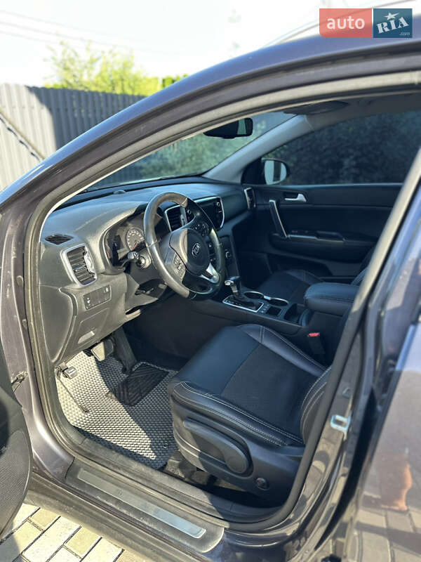 Позашляховик / Кросовер Kia Sportage 2017 в Києві