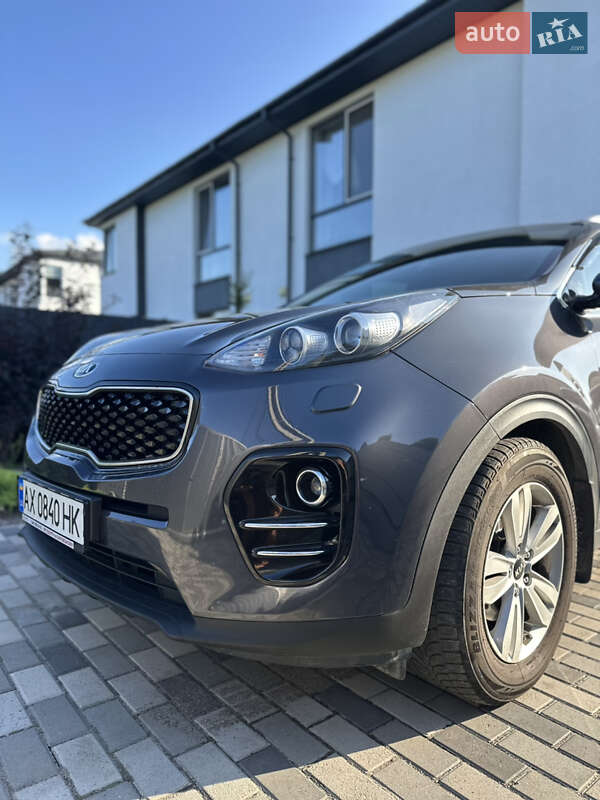 Позашляховик / Кросовер Kia Sportage 2017 в Києві