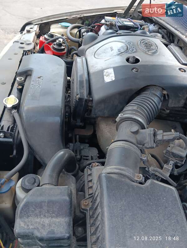 Внедорожник / Кроссовер Kia Sportage 2001 в Киеве