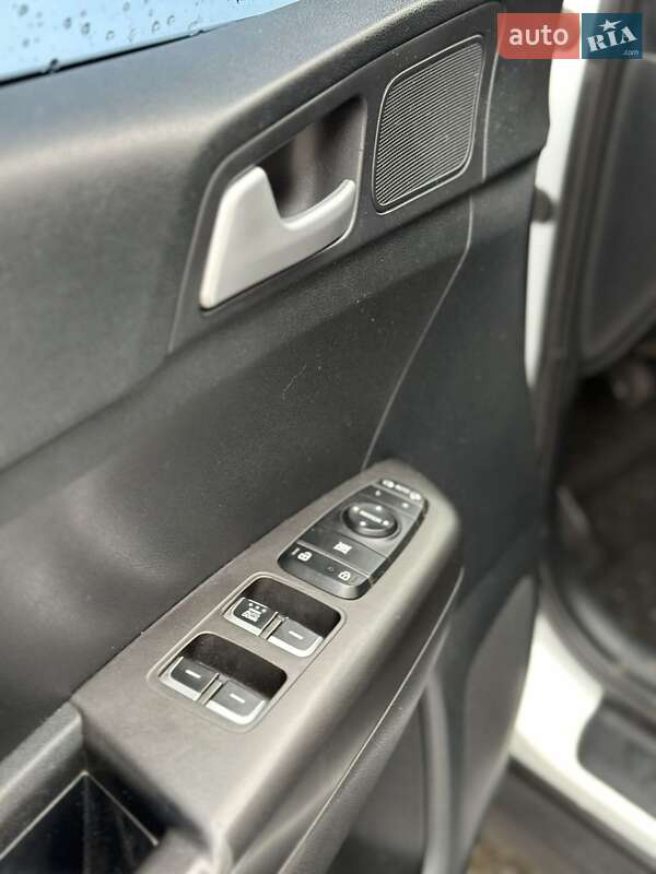 Внедорожник / Кроссовер Kia Sportage 2019 в Киеве