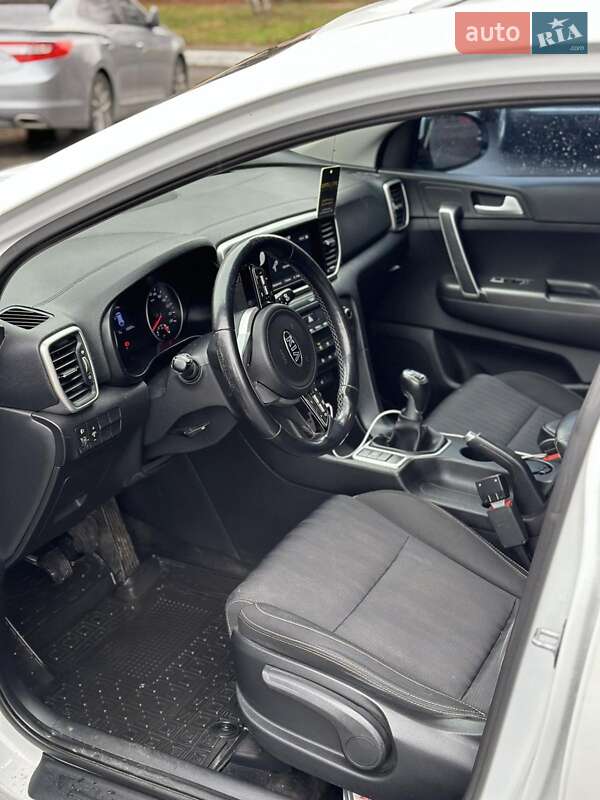 Внедорожник / Кроссовер Kia Sportage 2019 в Киеве