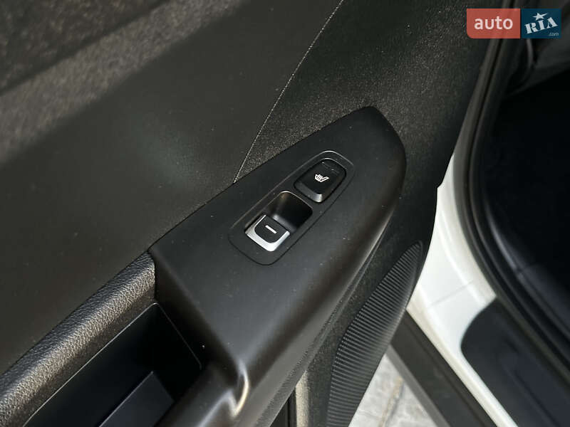 Внедорожник / Кроссовер Kia Sportage 2020 в Днепре