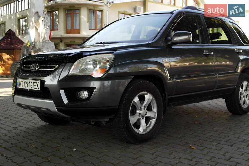 Внедорожник / Кроссовер Kia Sportage 2009 в Заболотове