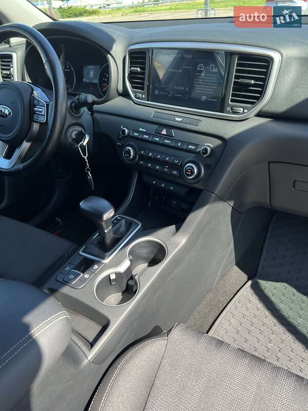 Внедорожник / Кроссовер Kia Sportage 2021 в Киеве