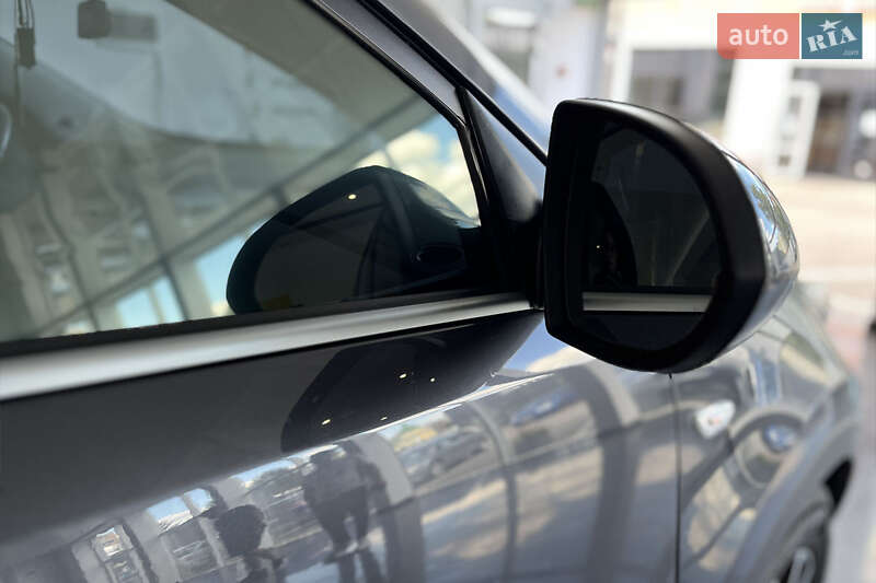 Внедорожник / Кроссовер Kia Sportage 2015 в Шептицькому